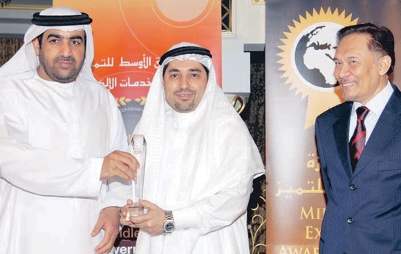 البنك الأهلي يفوز بجائزة الشرق الأوسط للحكومة الإلكترونية