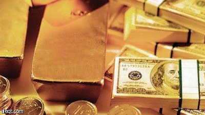 تحول البنوك المركزية إلى صفوف المشترين يتجه بالذهب إلى مستويات قياسية