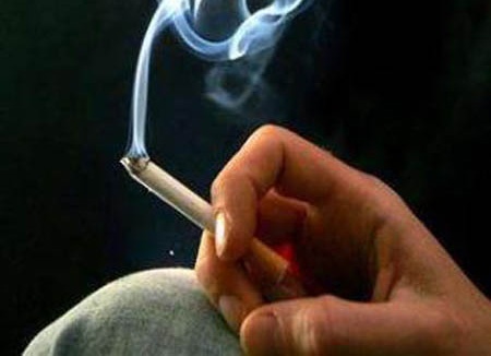 التدخين بين الشباب.. كيف الخلاص؟