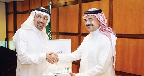 «الاتصالات السعودية» تستعرض خدماتها لقطاع الأعمال في «أرامكو»
