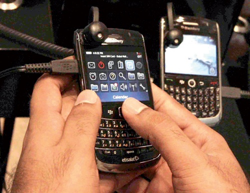 الجمعة موعدا نهائيا لإيقاف خدمة البلاك بيري.. و«متطلبات تنظيمية» شرطا للعودة