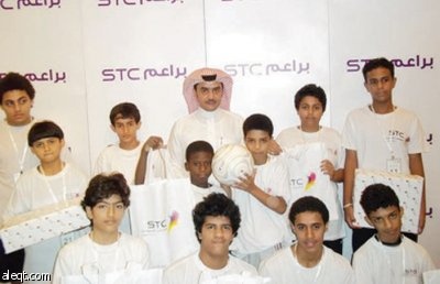 «الاتصالات السعودية» تكرم المتميزين في برنامج «براعمSTC » في جدة