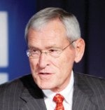 استقالة مفاجئة لرئيس «جنرال موتورز» رغم أكبر أرباح فصلية للشركة