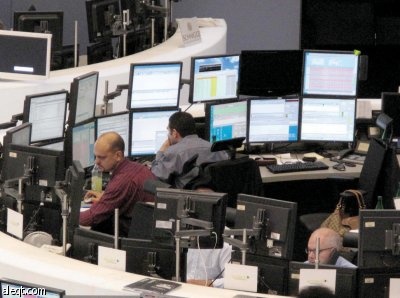 صعود البورصات ينعش اليورو.. وضعف الدولار يرفع أسعار النفط