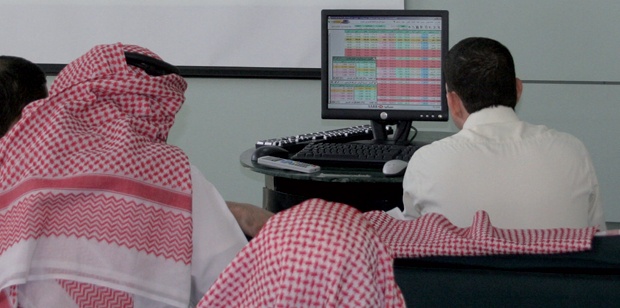 السوق تتوهج وتربح 115 نقطة .. وتحقق أعلى سيولة في 15 جلسة