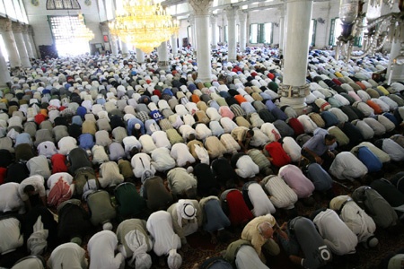 للنقاش: أين تؤدي صلاة الجمعة ؟