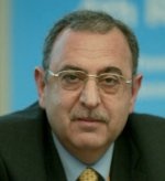 مختصون: سعر النفط يراوح بين 70 و85 دولارا حتى نهاية 2010