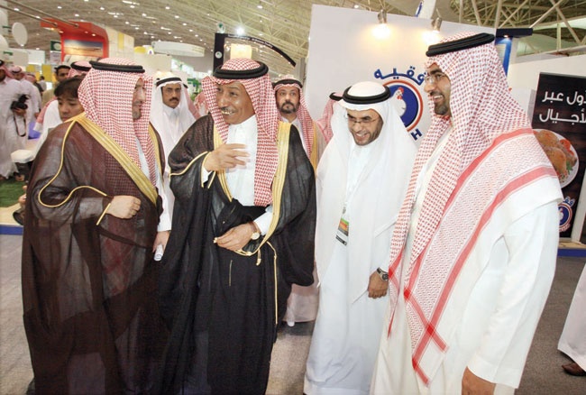 الزراعة العضوية والأعلاف المركبة تسحبان زوار المعرض الزراعي إلى أجنحتهما