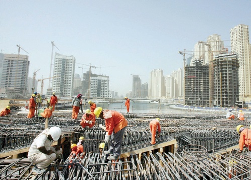 «الأزمة» طمست الشركات الخليجية الصغرى والمتوسطة من الخريطة العقارية