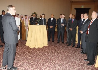 السفير الأمريكي يحث شركات بلاده على مضاعفة وجودها في المملكة