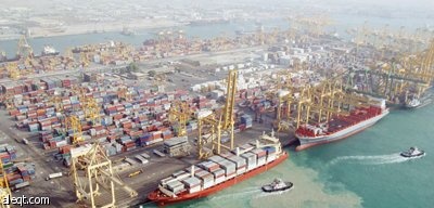 ارتفاع حجم التجارة في الإمارات إلى 974 مليار درهم