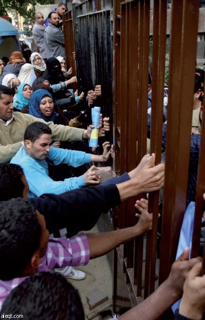 مسؤول: البورصة المصرية ستظل مغلقة إلى حين استقرار الأوضاع في البنوك