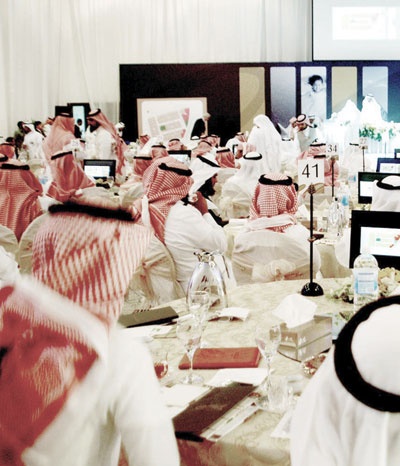 مزاد «عزيزية الأولى» يحقق أرباحاً سنوية تجاوزت 47 %.. وينتهي خلال ساعة