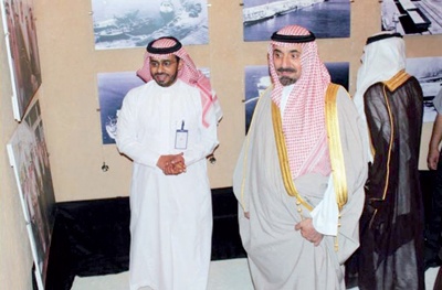 نائب أمير الشرقية يبدي إعجابه بمعرض ميناء الدمام في «الجنادرية»