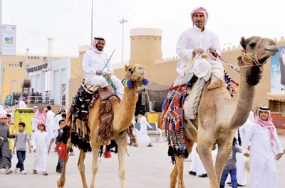 فعاليات متنوعة لجناح منطقة نجران