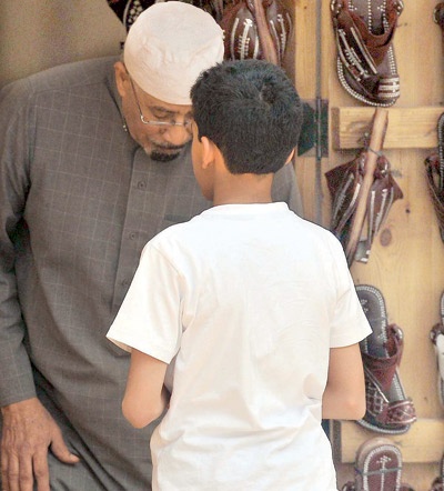 الجنادرية.. متحف حي ومفتوح ينقل الأسرة إلى أعماق التاريخ