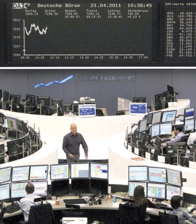 النتائج القوية للشركات تدفع الأسهم الأوروبية إلى أعلى إغلاق في أسبوع
