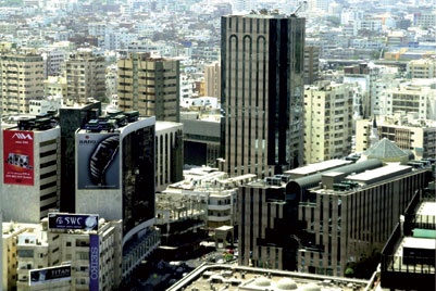 تكتلات تجارية تسعى للحد من ارتفاع أسعار إيجارات المحال التجارية