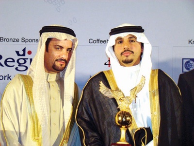 سلطان بترجي يفوز بجائزة الاستثمار العربي في أبو ظبي