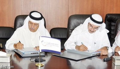 «الكهرباء» تبرم عقدا لإنشاء خط هوائي بين القريات وطبرجل بـ 230 مليون ريال