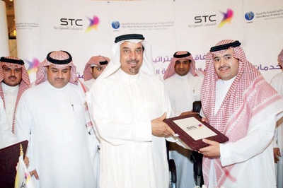 توقيع اتفاقية استراتيجية بين «الاتصالات السعودية» ومجموعة الحكير