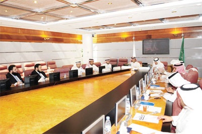 «اللجنة العقارية» ومصلحة الزكاة تبحثان آلية احتساب زكاة المخططات