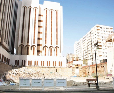 مطالب باستغلال ارتفاع السيولة البنكية لإطلاق مشاريع عقارية جديدة