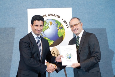 «جدوى للاستثمارى تتسلم جائزة «أفضل مصرف استثماري إسلامي في العالم» لـ 2011