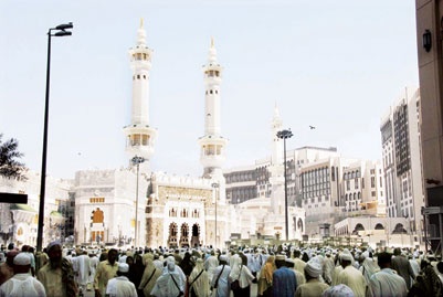 خدمة الحاج واجب ديني ووطني يعكس روح الإسلام