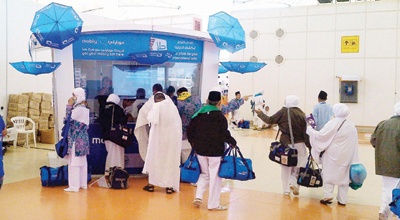 «موبايلي» توزع ملايين الهدايا على الحجاج وتغطي المشاعر بالإنترنت مجانا