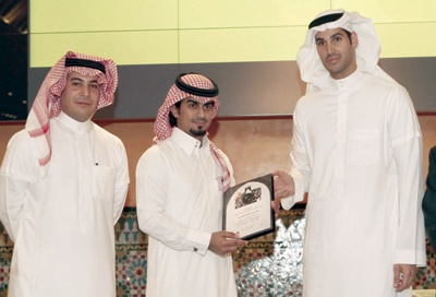 سمية القحطاني تحصل على جائزة «باب رزق جميل» للتصوير الفوتوغرافي