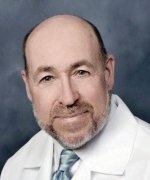 جراح عظام في مستشفى أمريكي ينضم لـ «الحبيب»