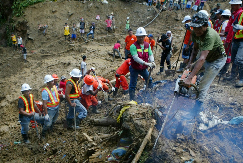 ارتفاع حصيلة قتلى الانهيار الأرضي في الفلبين إلى 28 (فيديو)