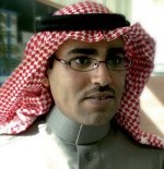 عروض تسويقية لضم آلاف المتابعين والأصدقاء في «تويتر» و«فيسبوك»
