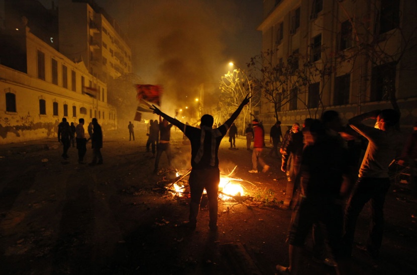 ارتفاع عدد مصابي الاشتباكات بين المتظاهرين وقوات الأمن المصرية إلى 1482 شخصا