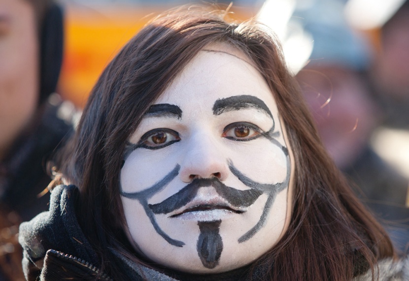 الآلاف يتظاهرون في سويسرا ضد اتفاقية "اكتا" ومنظمات غير حكومية تحذر من تداعياتها - فيديو