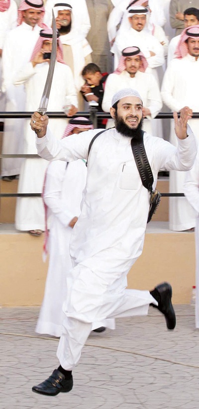 مزرعة الجنادرية.. أجواء تداعب الذاكرة بـ «التشويك» و«التكريب»