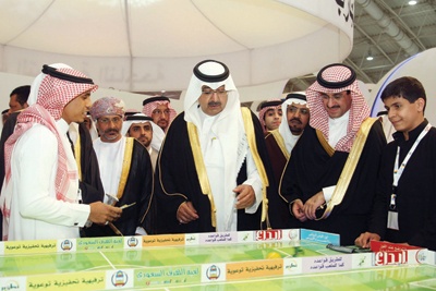 مختصون: معايير تقويم المعلمين غير واضحة..  والوزارة تشرع في إعداد نظام جديد - فيديو