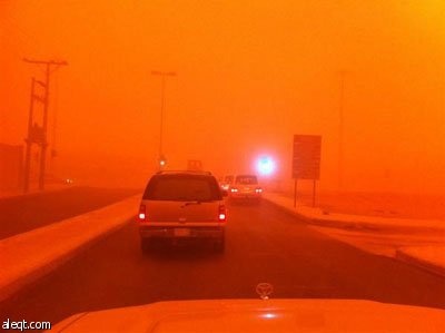 موجة غبار تضرب الرياض.. وقسم الطوارئ يستقبل 81 حالة