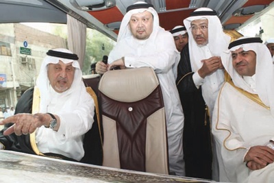 الفيصل يحدِّد جدولاً زمنياً لمعالجة عشوائيات مكة