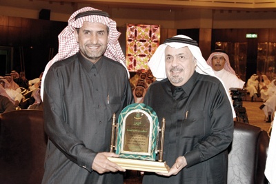 الموسى لـ الاقتصادية : الجامعة الإلكترونية تستقبل طلابها العام المقبل برسوم رمزية - فيديو