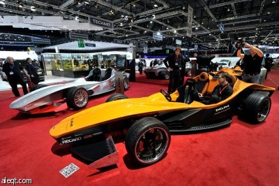 معرض جنيف للسيارات يفتح أبوابه للزوار "صور و فيديو"