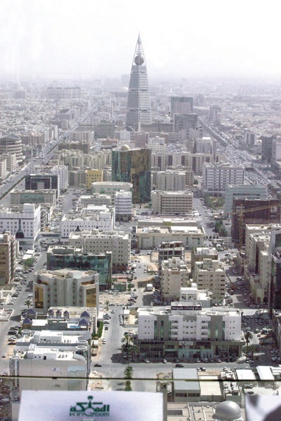 عقاريون: مشاريع ذوي الدخل المتوسط تضمن عوائد مستقرة للمطورين الأفراد