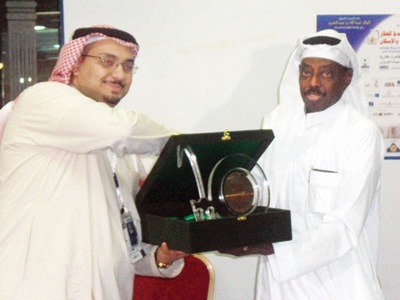 دويتشه الخليج تحصد جائزة أفضل شركة تمويل عقاري