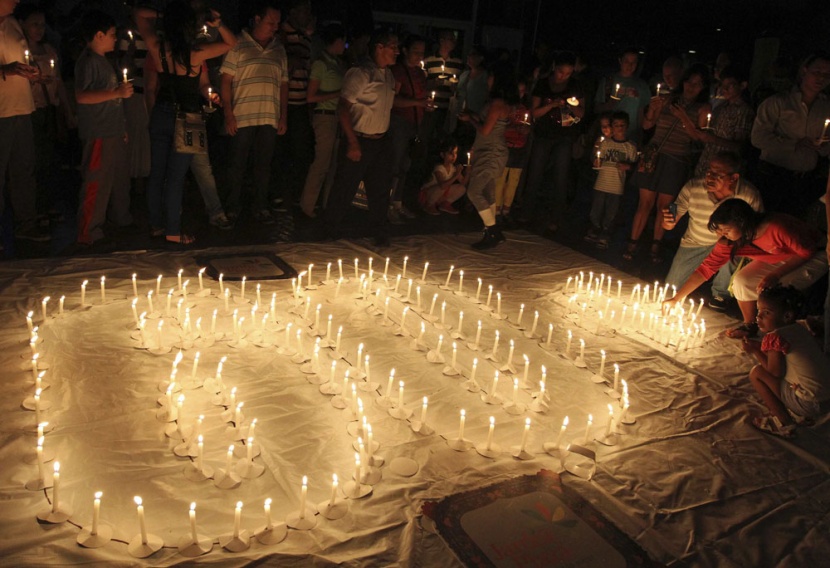 العالم بلا أضواء في ساعة الأرض "صور و فيديو"