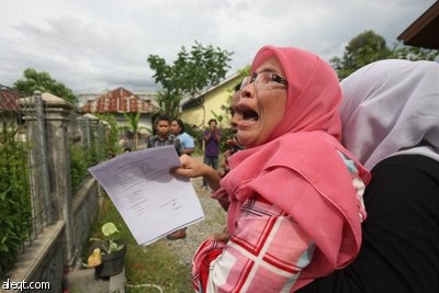 رئيس اندونيسيا : حتى الآن لا يوجد وفيات جراء الزلزال .. وإندونيسيا ترفع التحذير من موجات تسونامي - فيديو