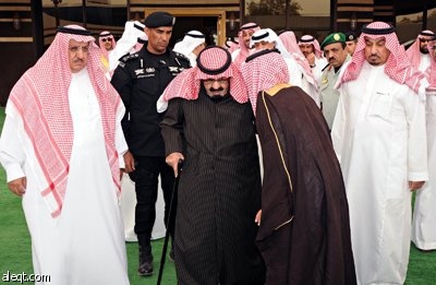 خادم الحرمين يصل إلى الرياض قادماً من روضة خريم - فيديو