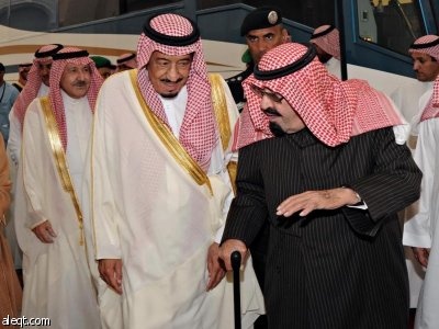 خادم الحرمين يصل إلى الرياض قادماً من روضة خريم - فيديو
