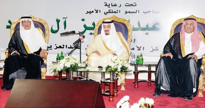 وزير الدفاع: نحن نعيش في بلد الخير والتلاحم والتعاون - فيديو