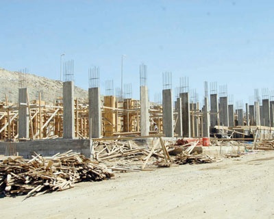 عقاريون يطالبون وزير الإسكان بجدول زمني لـ 500 ألف وحدة سكنية